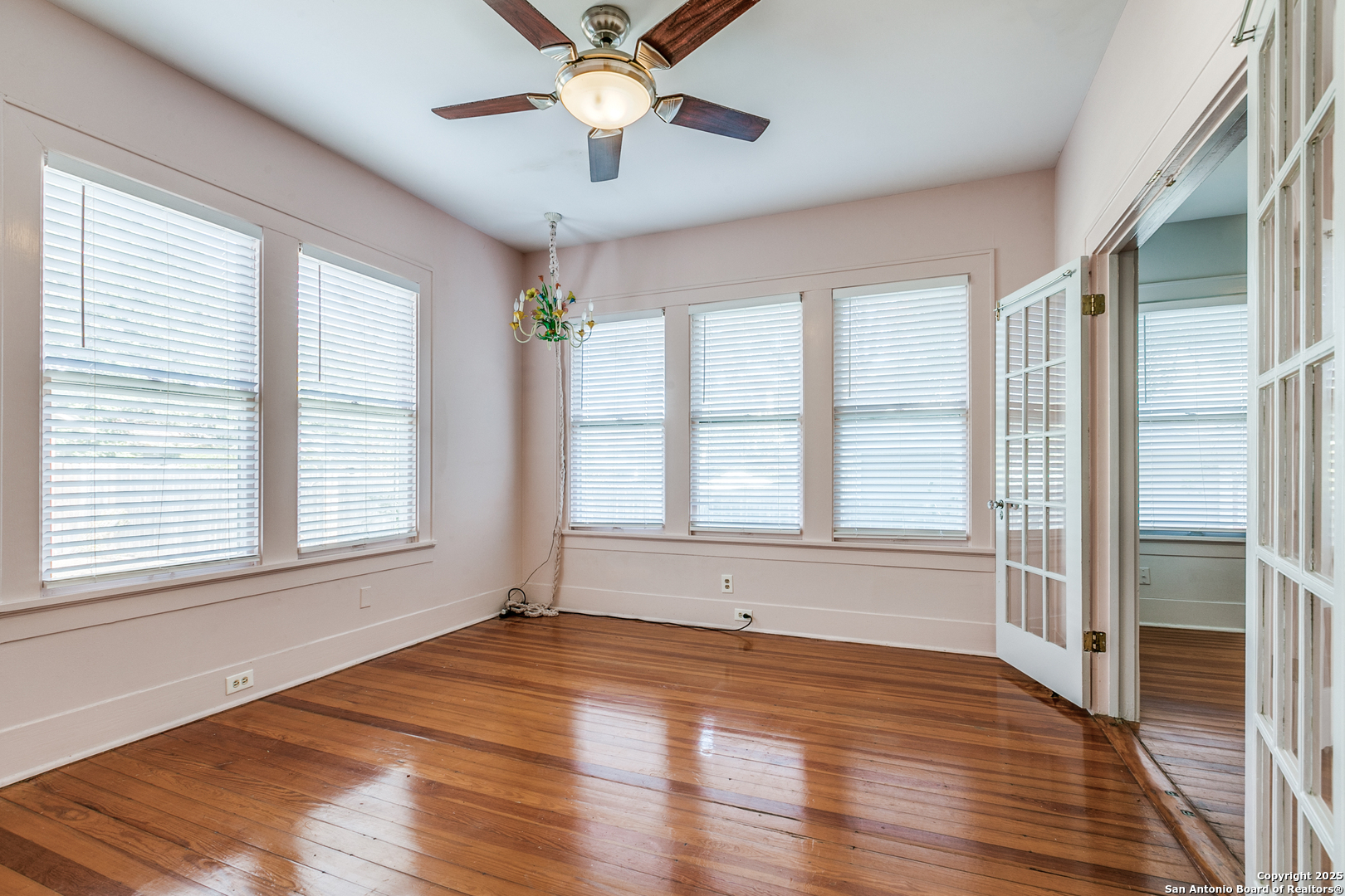 411 E Huisache Avenue San Antonio TX 78212