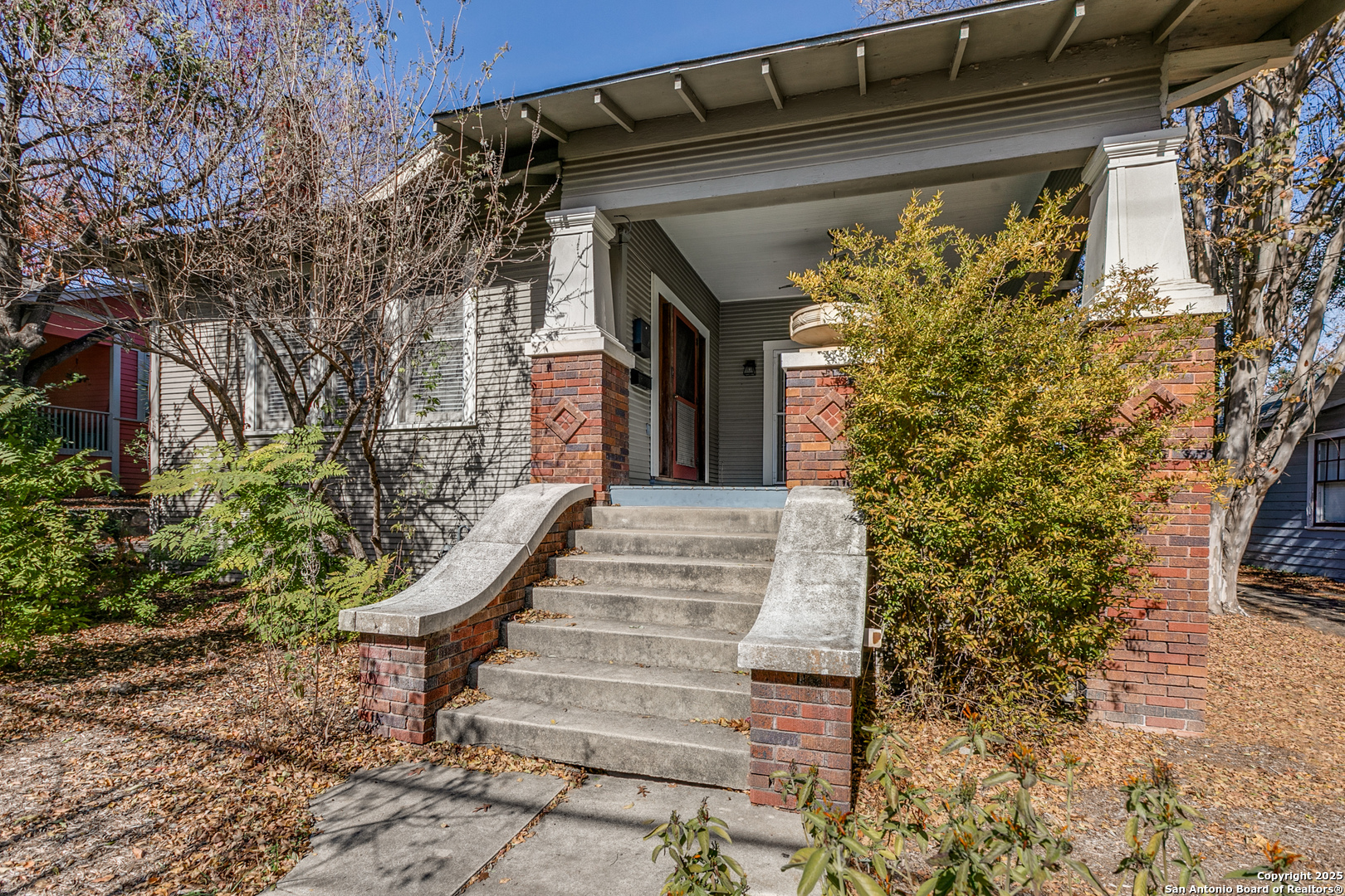 411 E Huisache Avenue San Antonio TX 78212