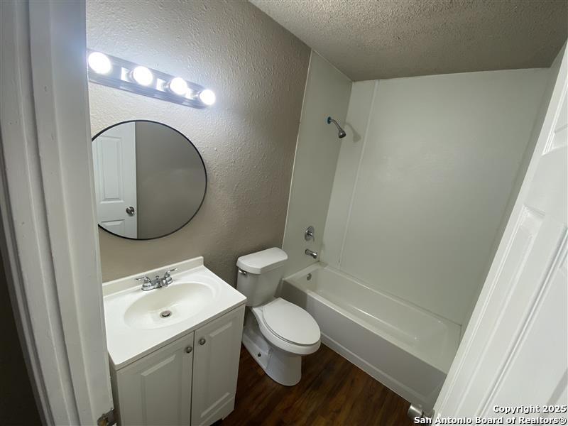 1208 Churing Drive San Antonio TX 78245