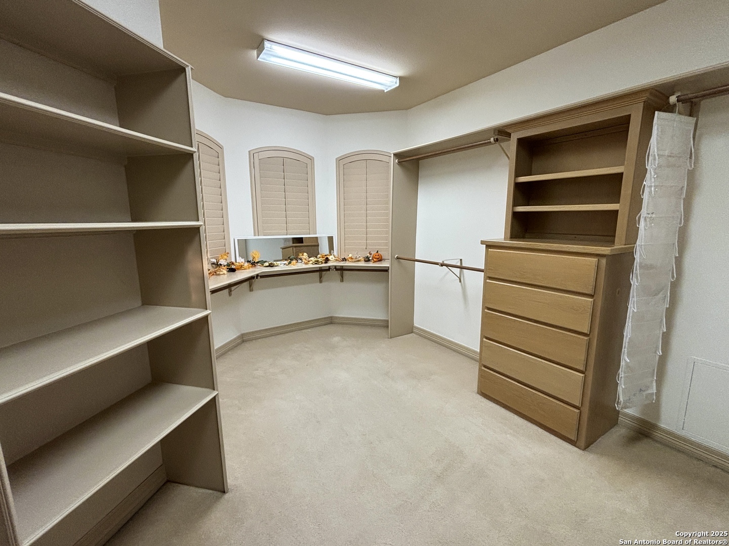 131 Westcourt Lane San Antonio TX 78257