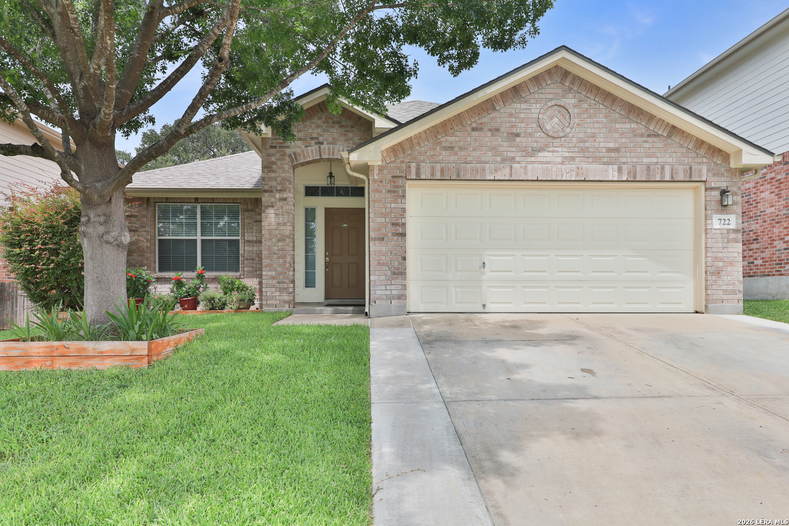 722 Point Springs San Antonio TX 78253