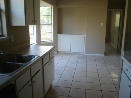 5819 Woodhill San Antonio TX 78218