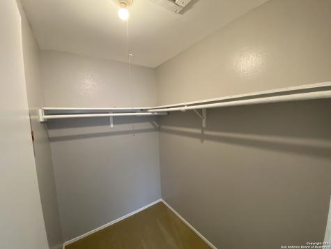 8459 Cranberry Hill San Antonio TX 78254