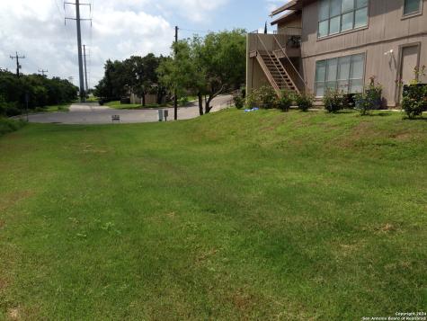 8459 Cranberry Hill San Antonio TX 78254