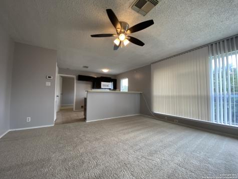 8459 Cranberry Hill San Antonio TX 78254