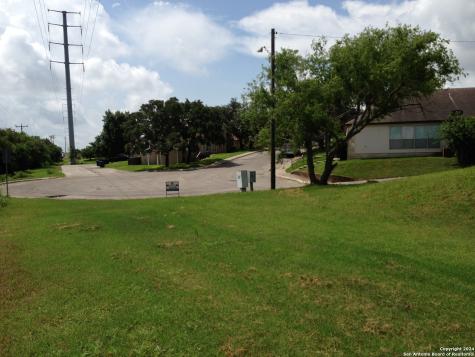 8459 Cranberry Hill San Antonio TX 78254