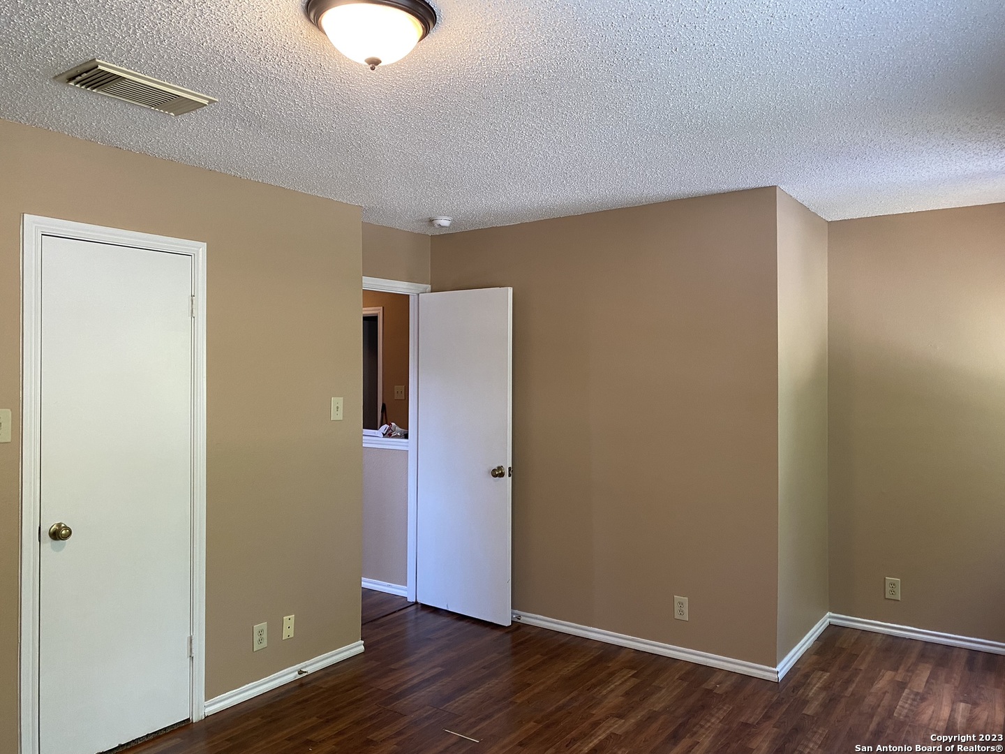 3643 Cameron Springs San Antonio TX 78244