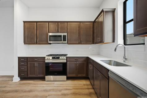 7940 Kennedy Hill San Antonio TX 78235
