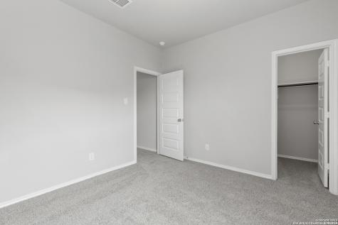 2434 Dry Moss San Antonio TX 78224