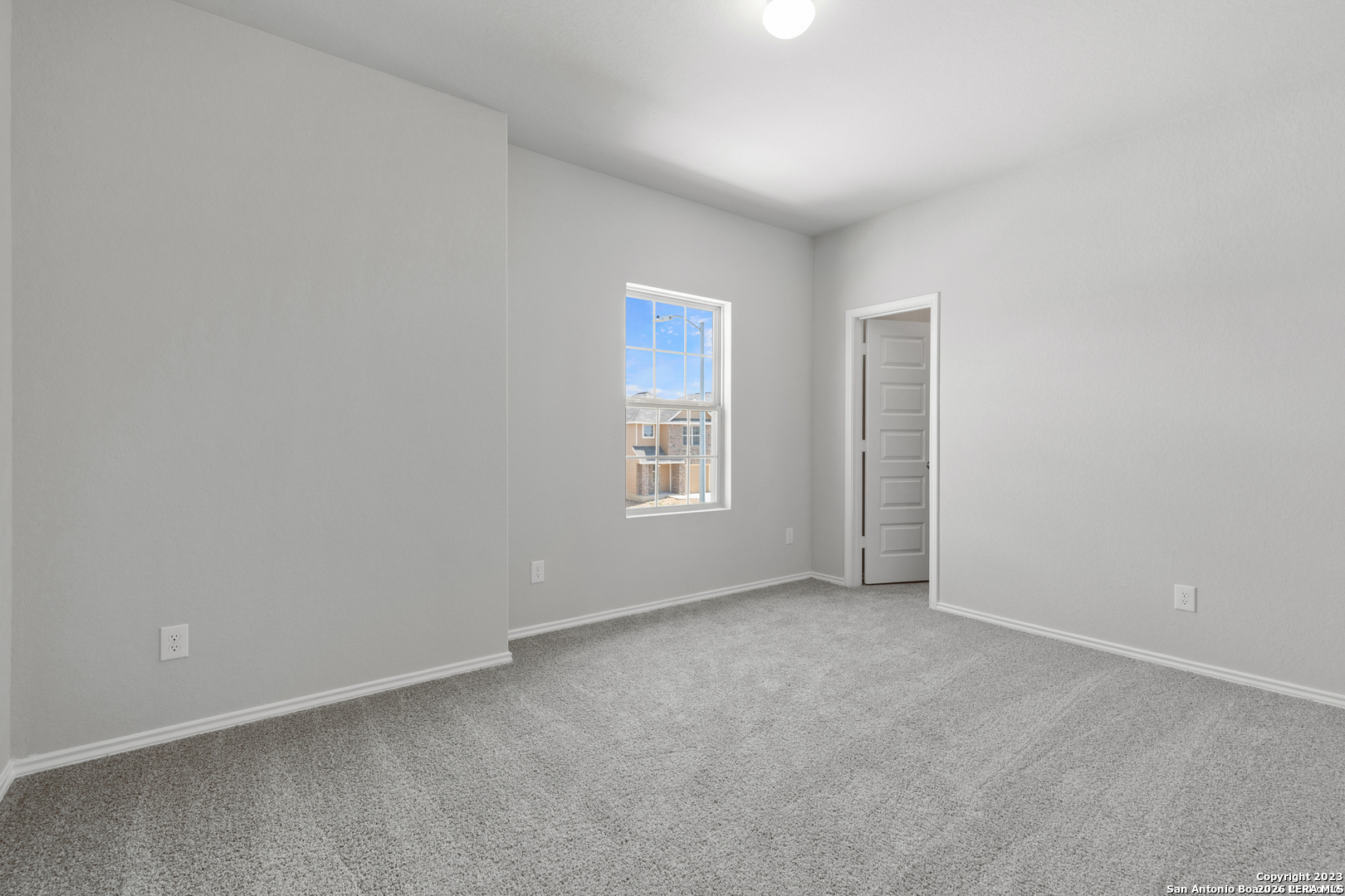 2434 Dry Moss San Antonio TX 78224