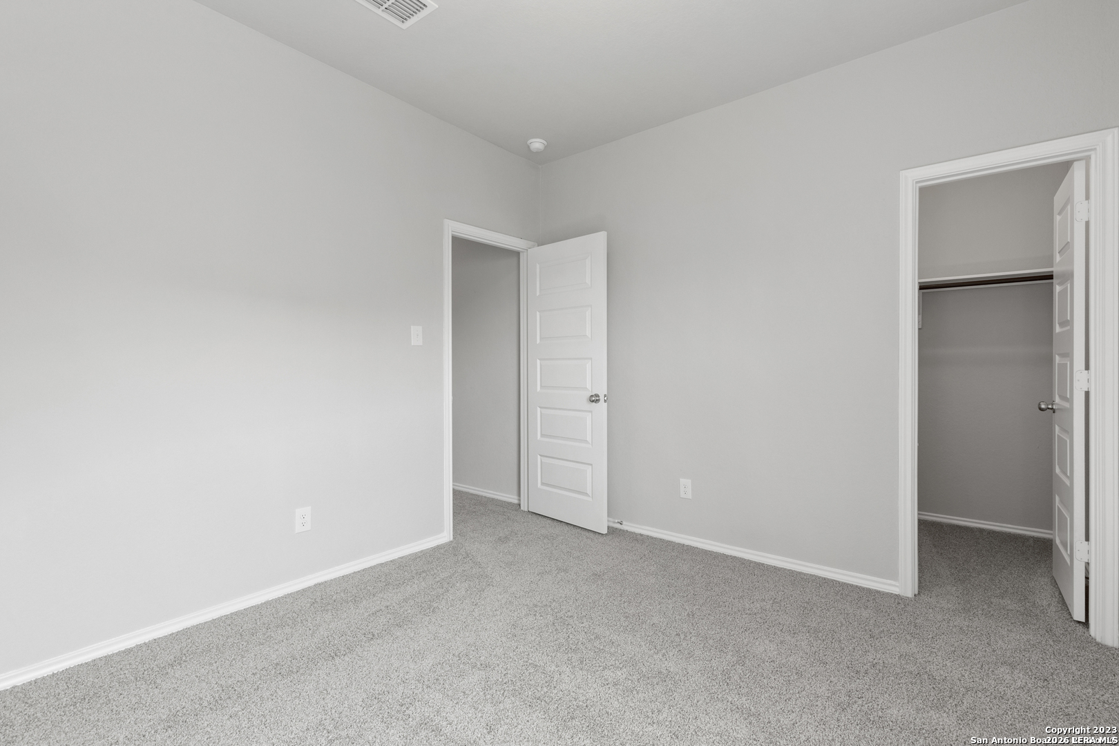 2434 Dry Moss San Antonio TX 78224