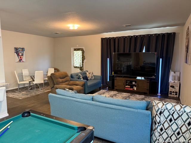 2434 Dry Moss San Antonio TX 78224