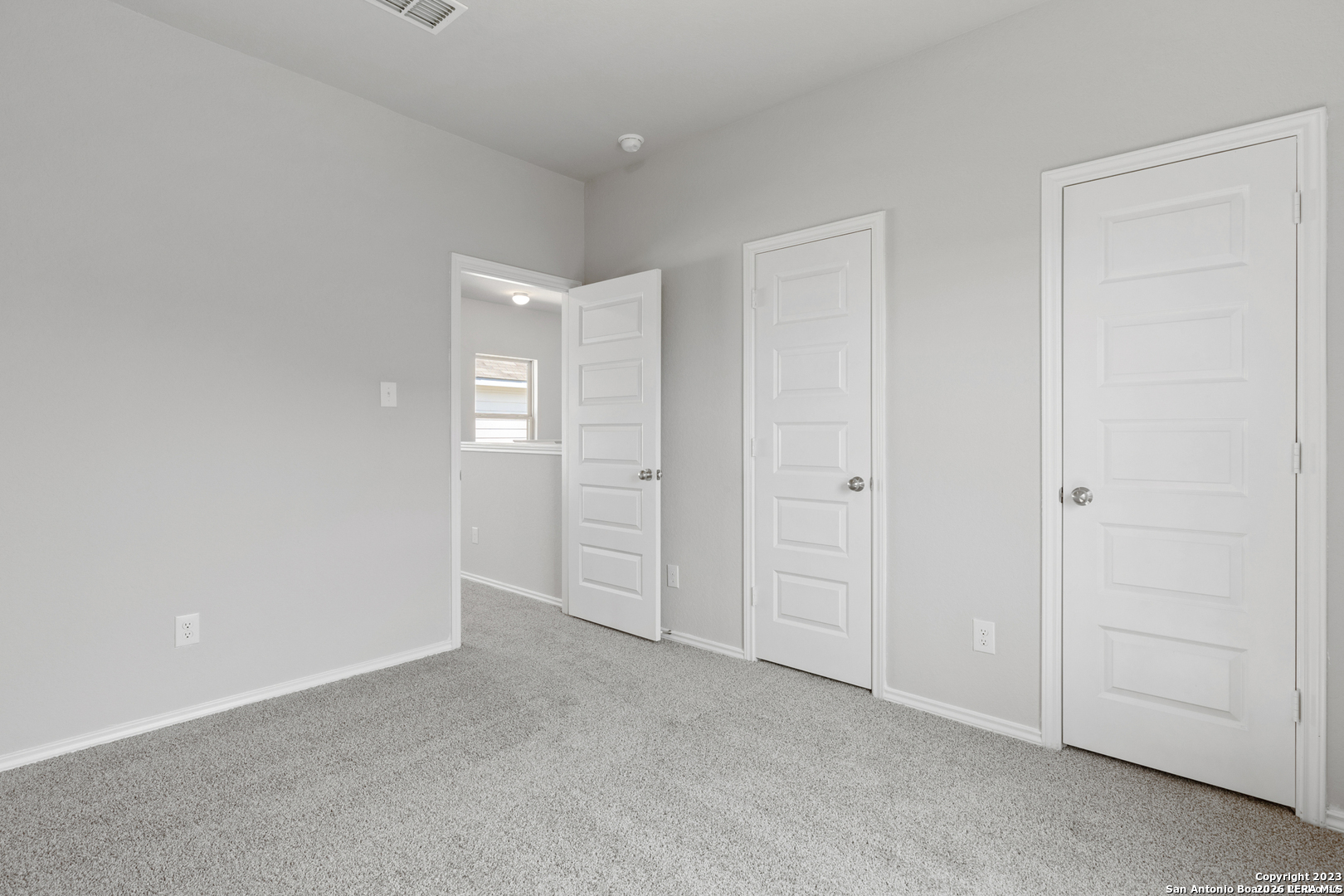 2434 Dry Moss San Antonio TX 78224