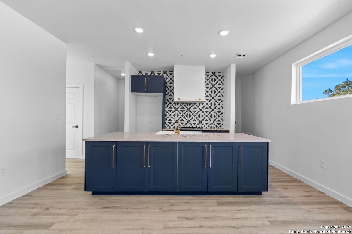 106 Bank Street San Antonio TX 78204