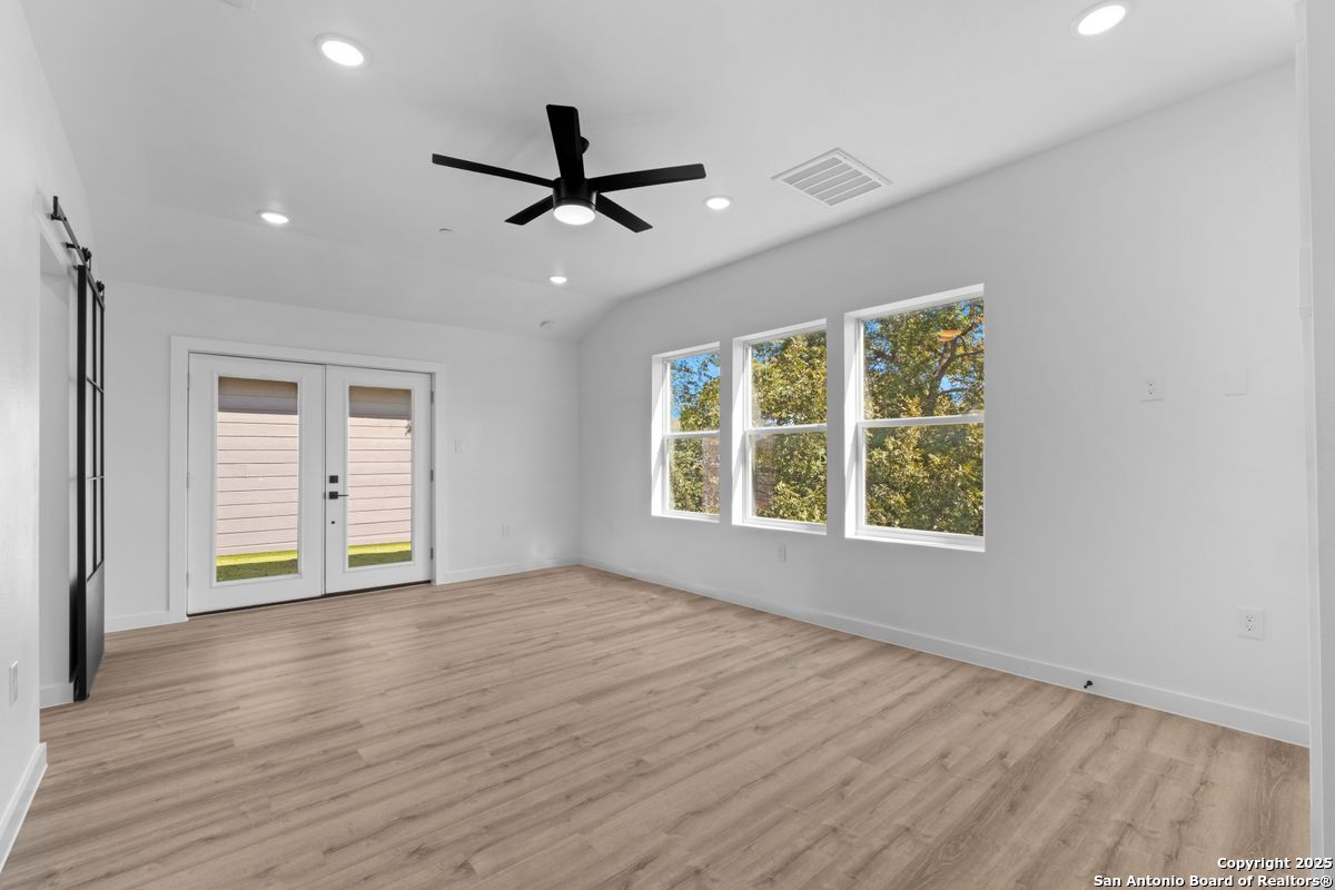106 Bank Street San Antonio TX 78204