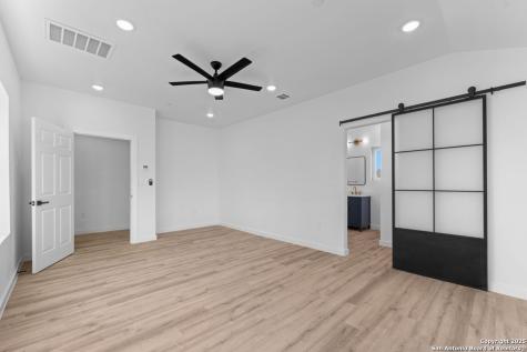 106 Bank Street San Antonio TX 78204