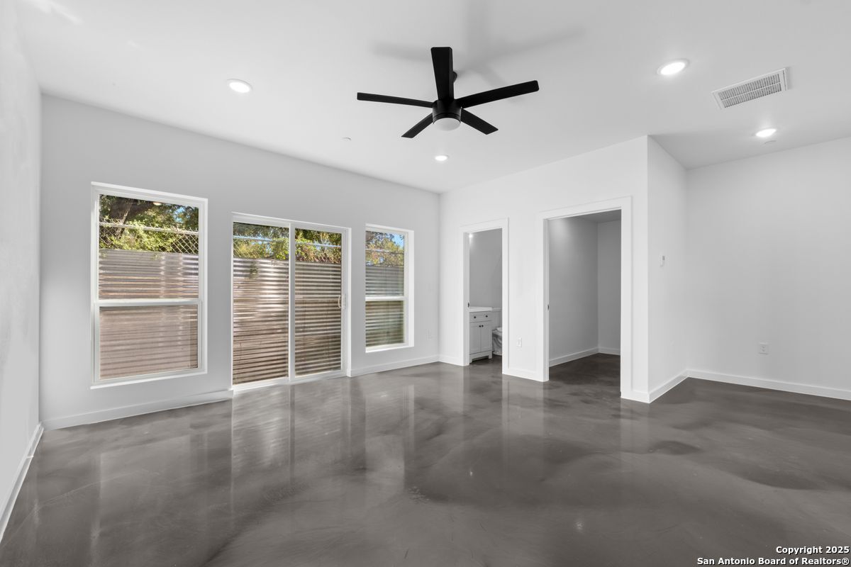 106 Bank Street San Antonio TX 78204