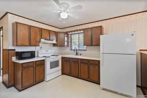 2676 Woodcrest Canyon Lake TX 78133