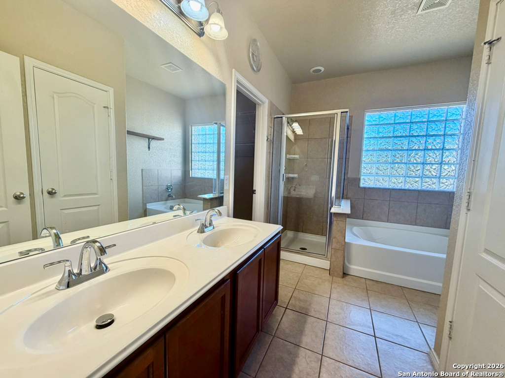 1130 Wigeon Way New Braunfels TX 78130