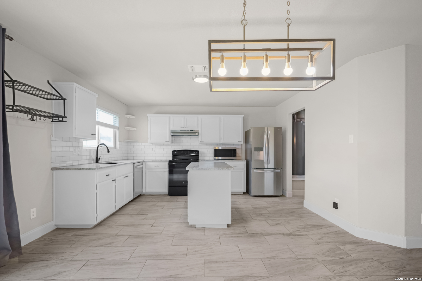 3974 Key West Way Converse TX 78109