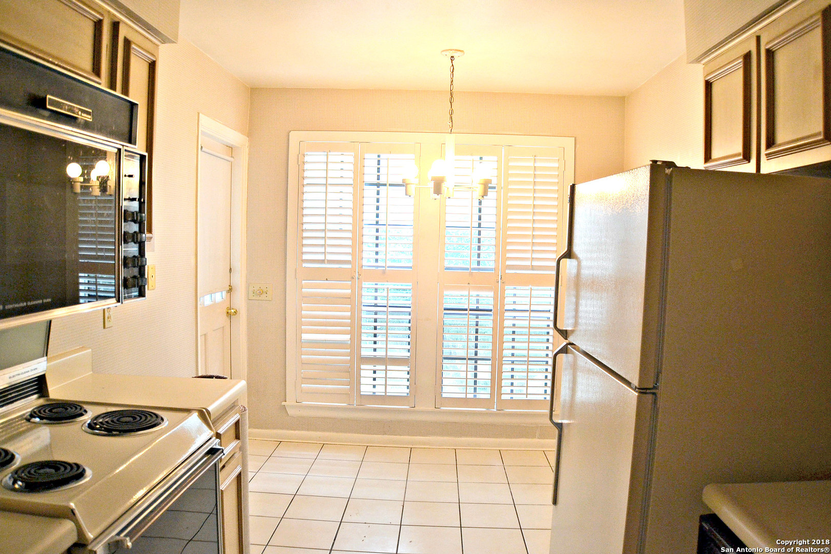 165 W Rampart Drive San Antonio TX 78216