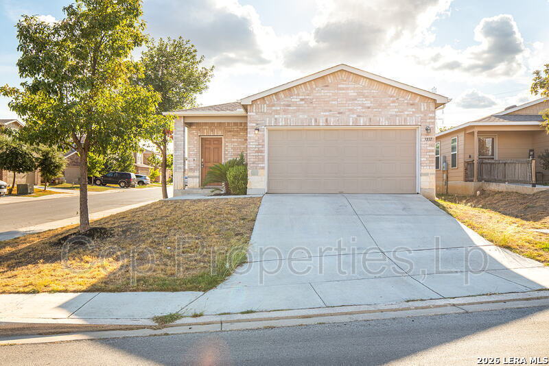 3811 Quiet Pine San Antonio TX 78154