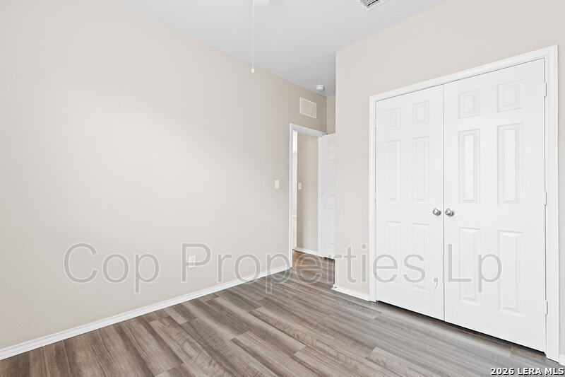 3811 Quiet Pine San Antonio TX 78154