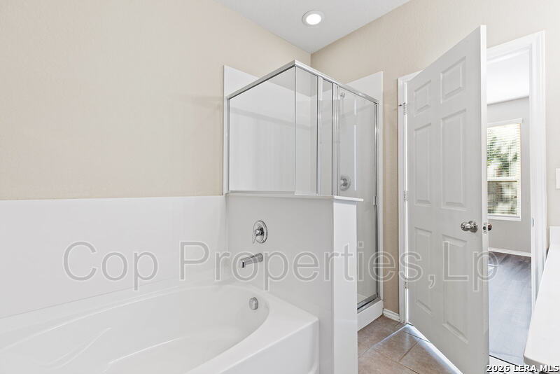 3811 Quiet Pine San Antonio TX 78154