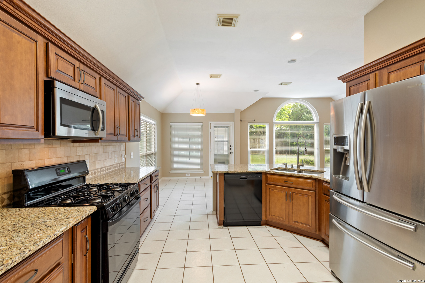 3027 Sable Crossing San Antonio TX 78232