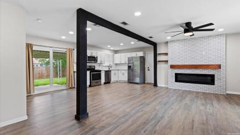 7222 Glen Haven San Antonio TX 78239