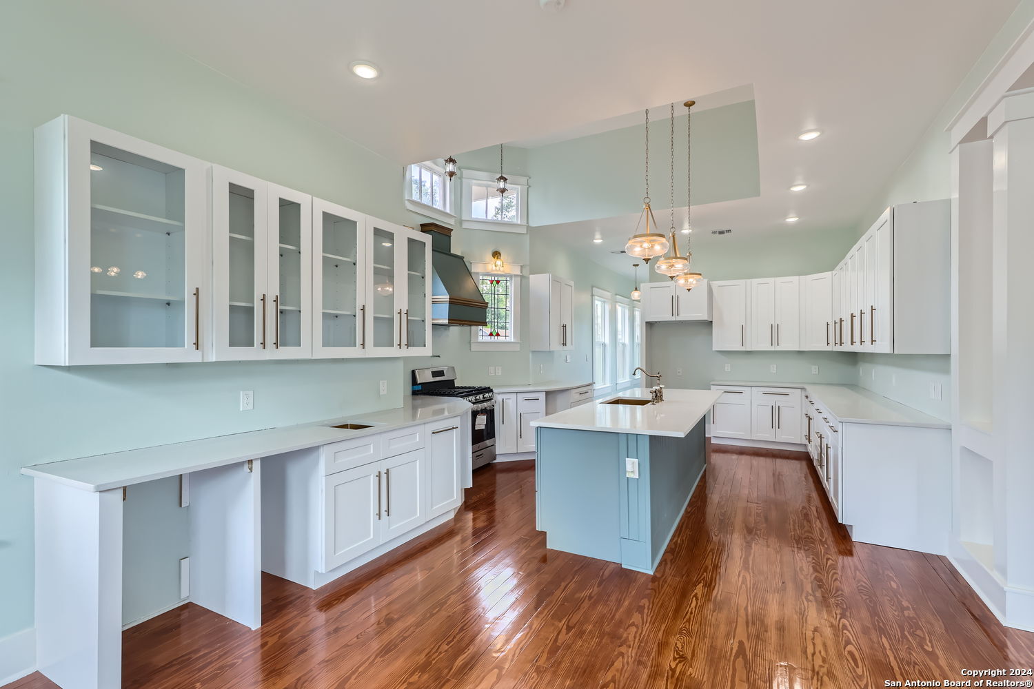 515 W Highland San Antonio TX 78210