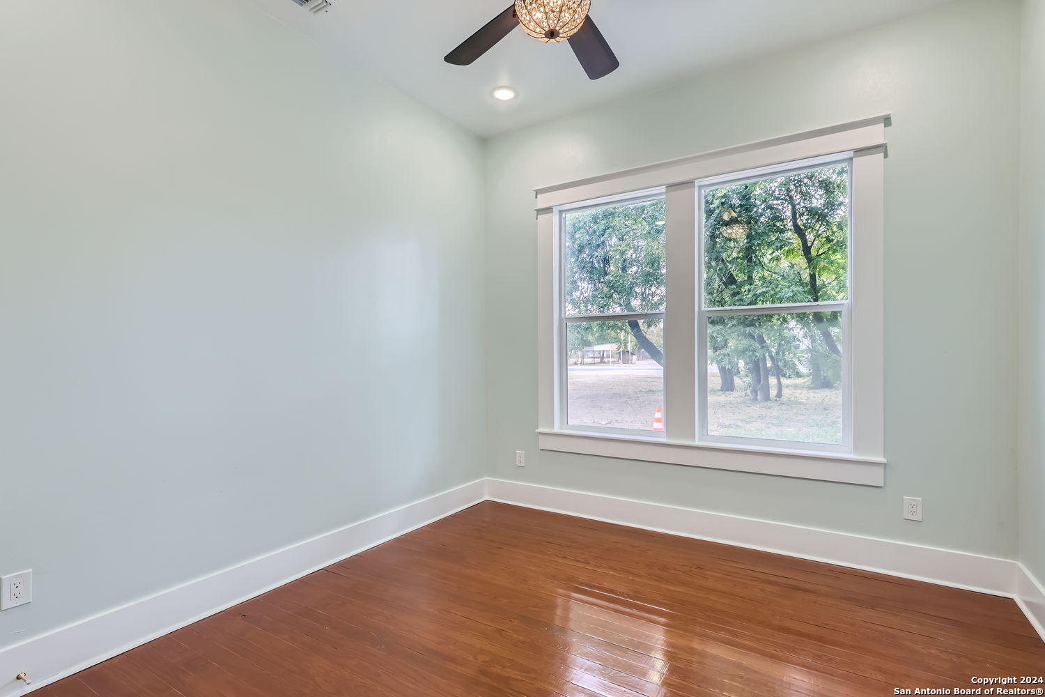 515 W Highland San Antonio TX 78210