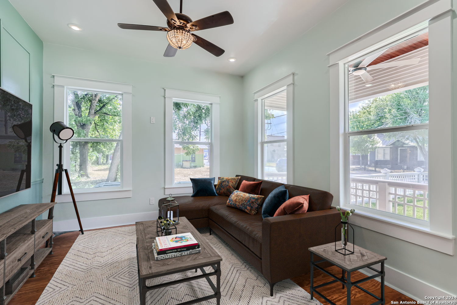 515 W Highland San Antonio TX 78210