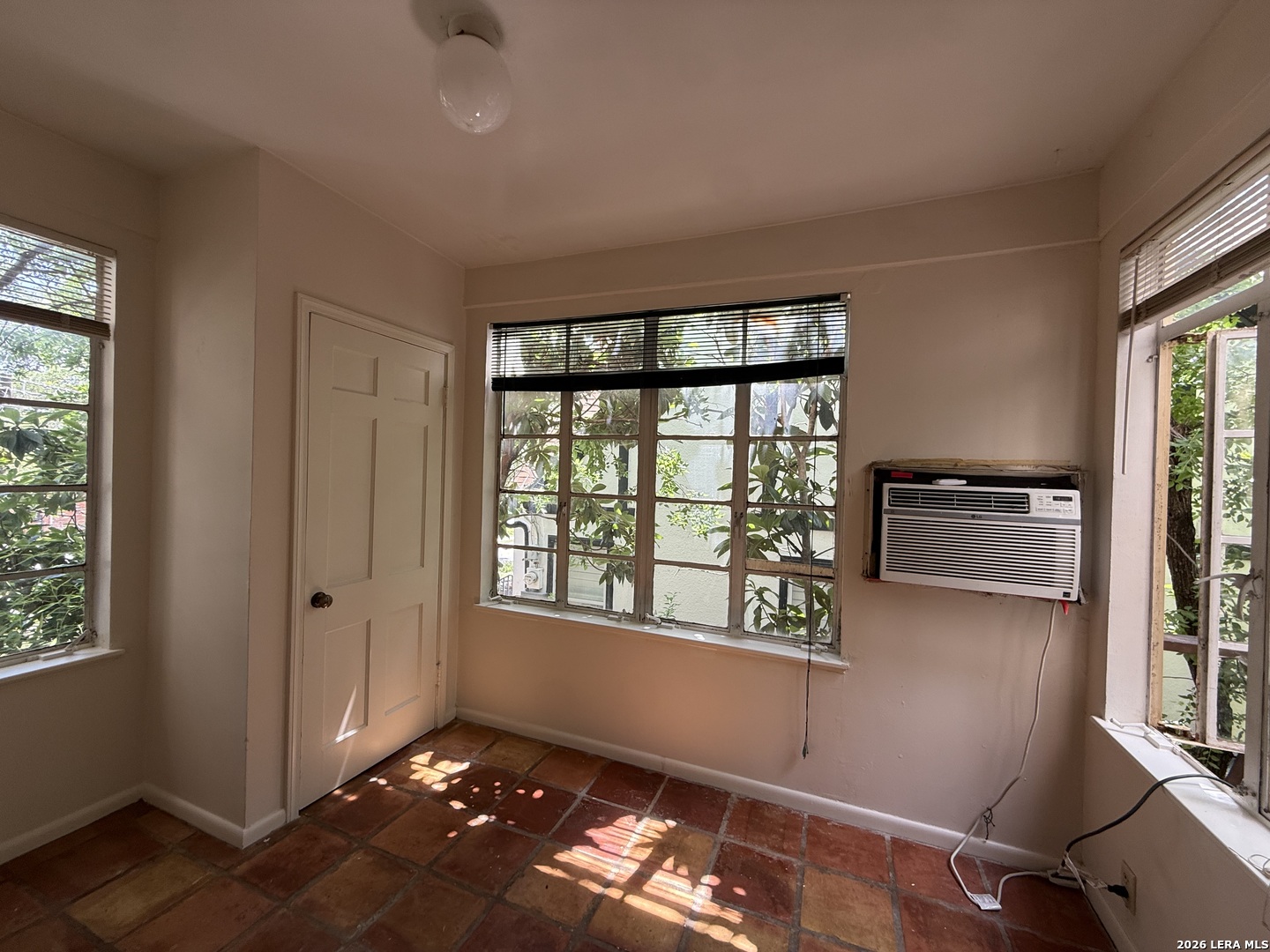 230 E Mulberry Avenue San Antonio TX 78212