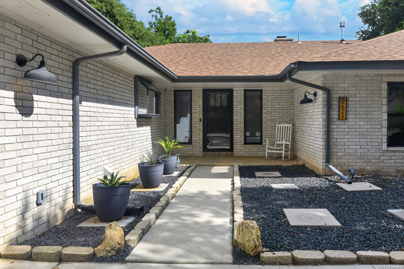 911 Silver Spruce Street San Antonio TX 78232