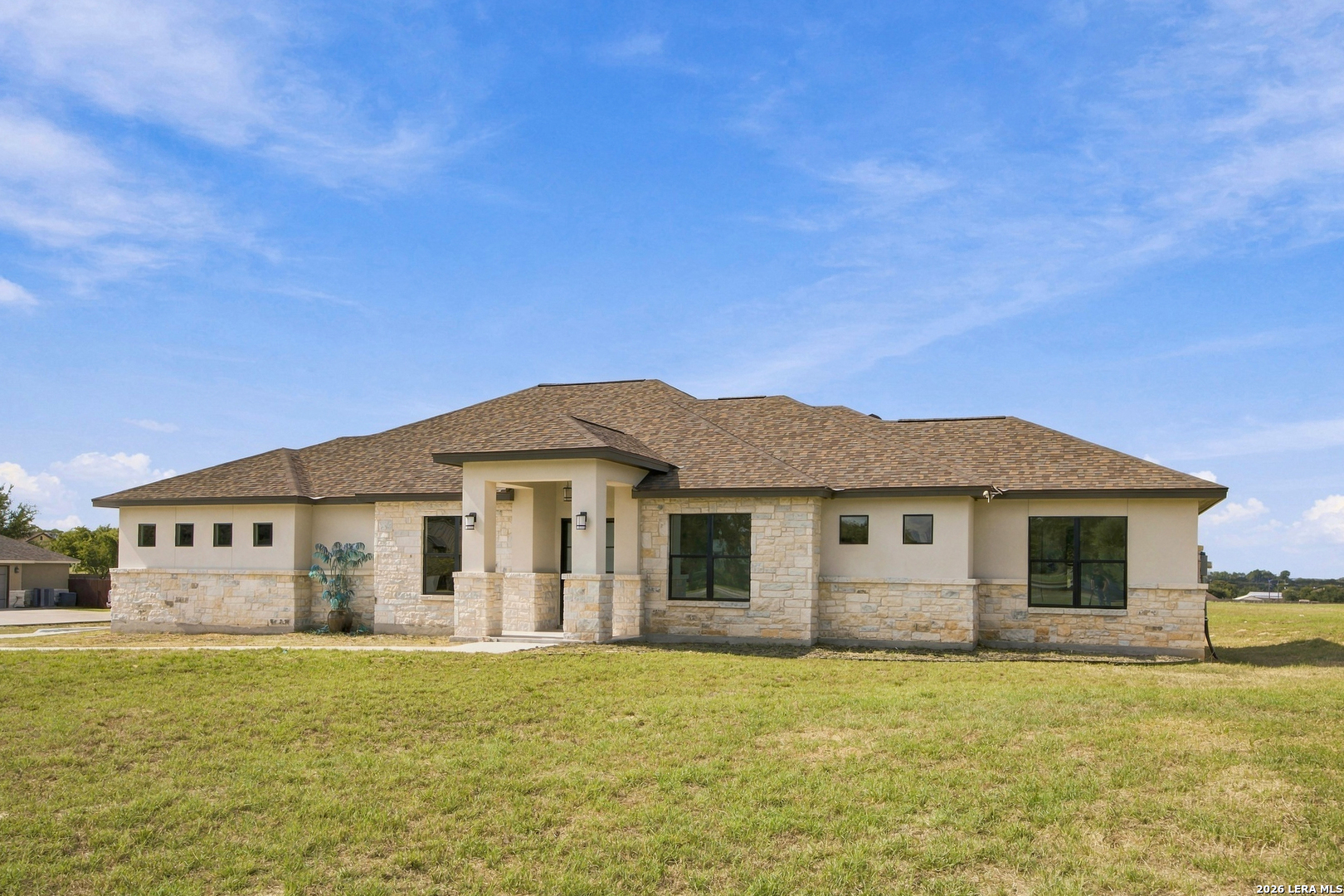 108 Abrego Trail Floresville TX 78114