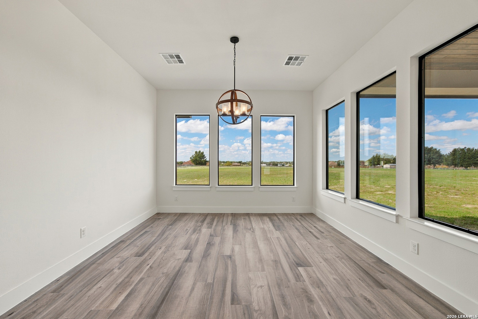 108 Abrego Trail Floresville TX 78114