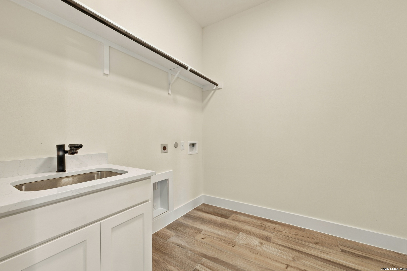 108 Abrego Trail Floresville TX 78114