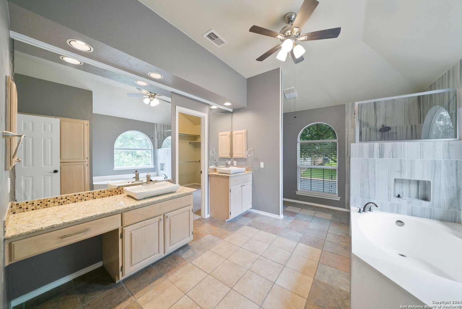 711 Arch Stone San Antonio TX 78258