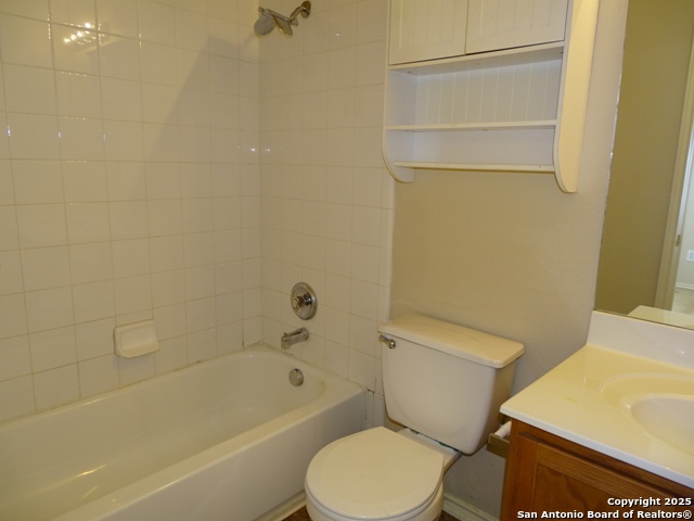 7226 Horizon Star San Antonio TX 78252