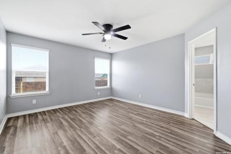 6436 Kingsley Edge San Antonio TX 78252