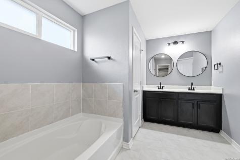 6436 Kingsley Edge San Antonio TX 78252