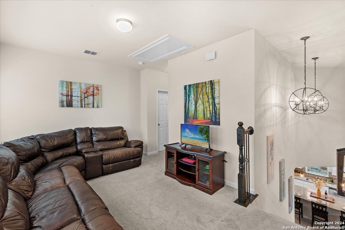 8722 Luckside Schertz TX 78154