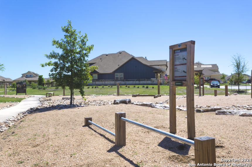 8722 Luckside Schertz TX 78154