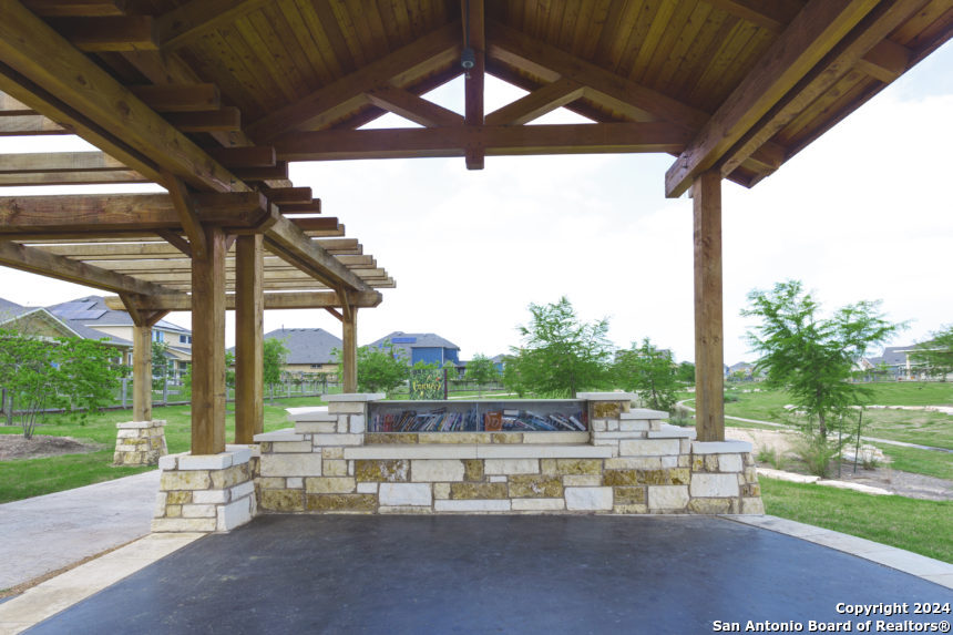 8722 Luckside Schertz TX 78154