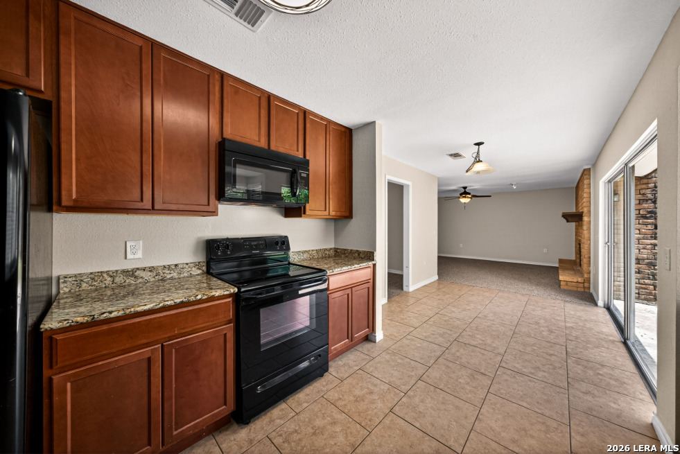 6222 Fort Maddin San Antonio TX 78233