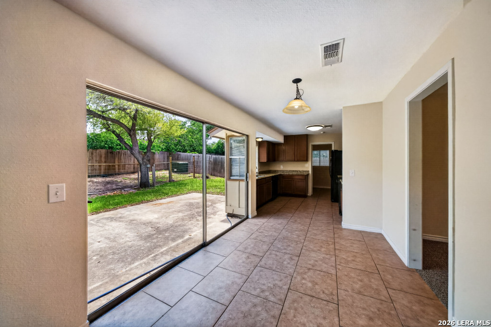 6222 Fort Maddin San Antonio TX 78233
