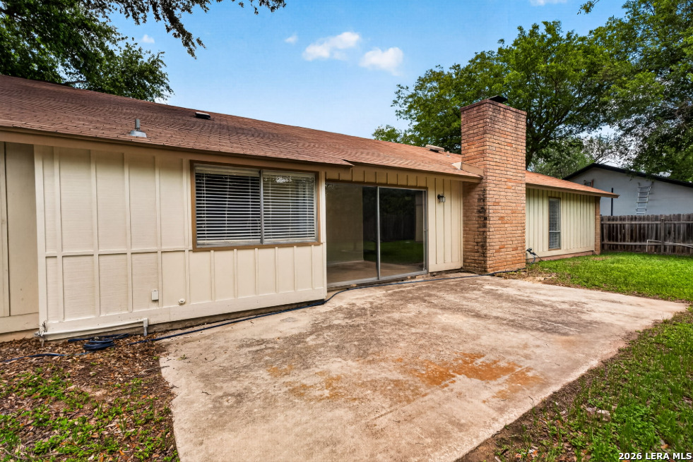 6222 Fort Maddin San Antonio TX 78233
