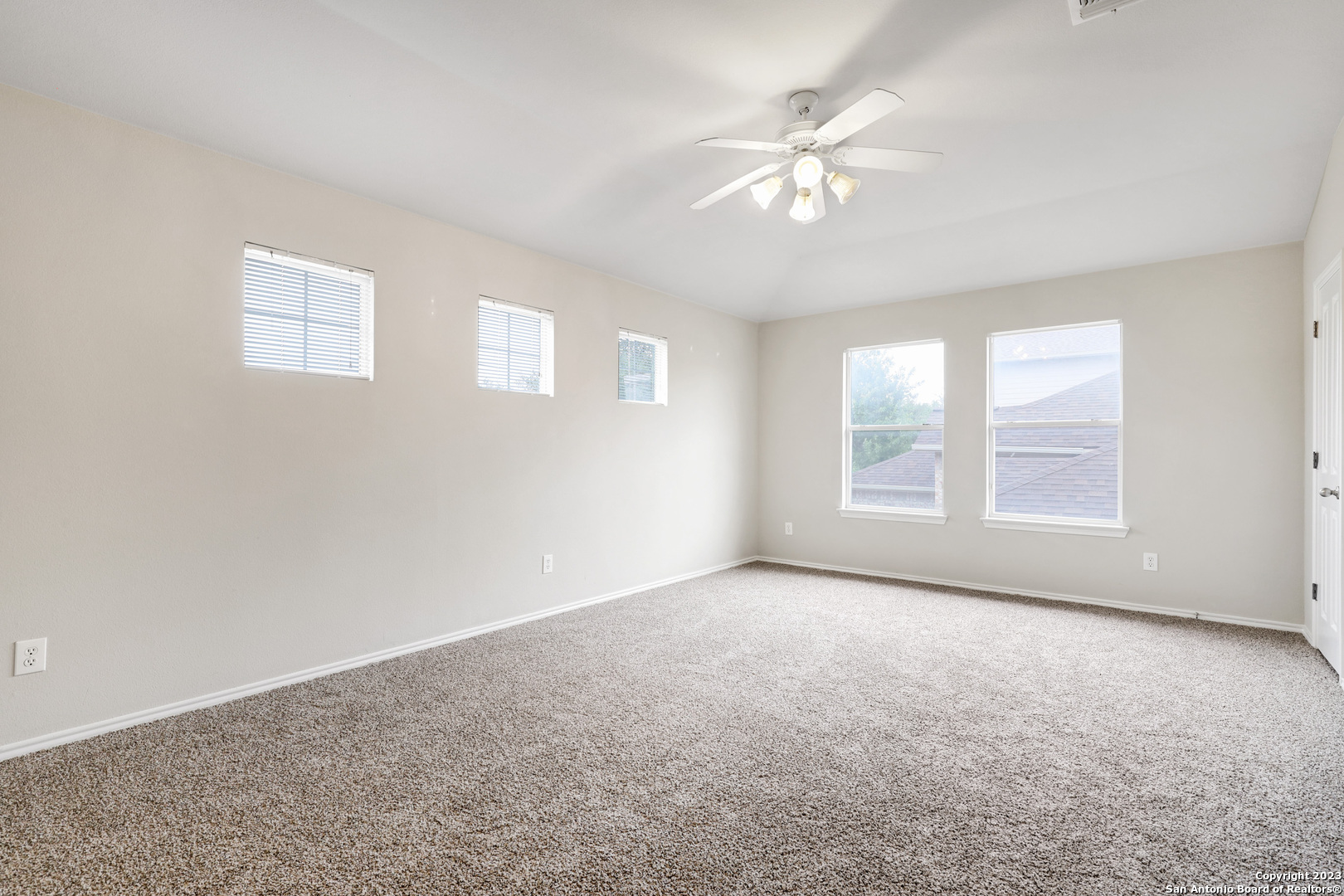 735 Park Point San Antonio TX 78253