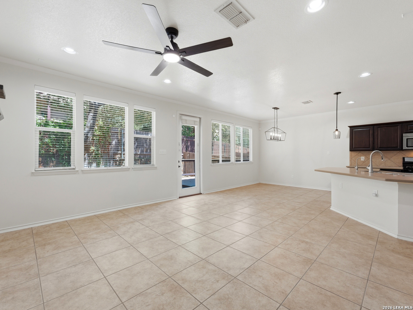 4127 Woodbridge Way San Antonio TX 78257